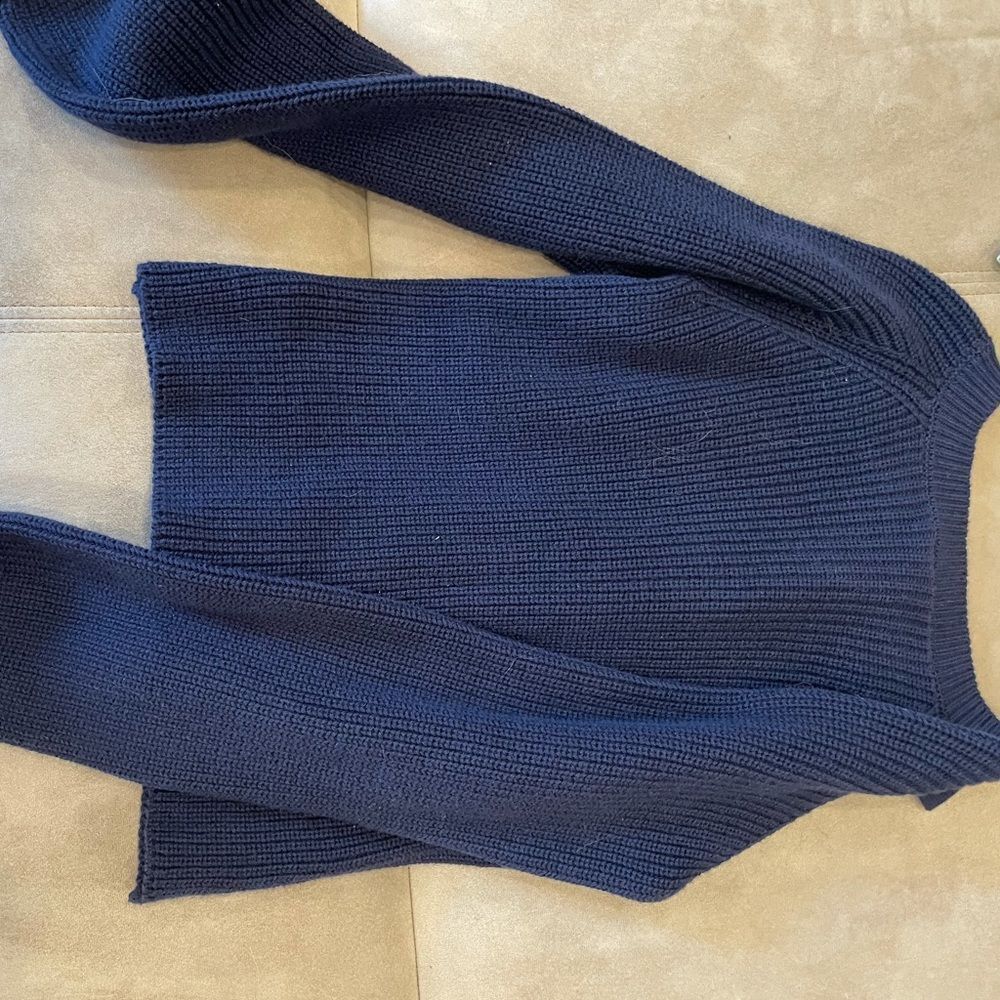 Girls button sweater  - Picture 4 of 4